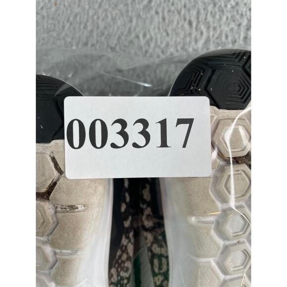 Nike Shoes Kids Size 4 Womens Size 5.5 Black Sneakers Animal Print 794882-001 - Picture 6 of 6